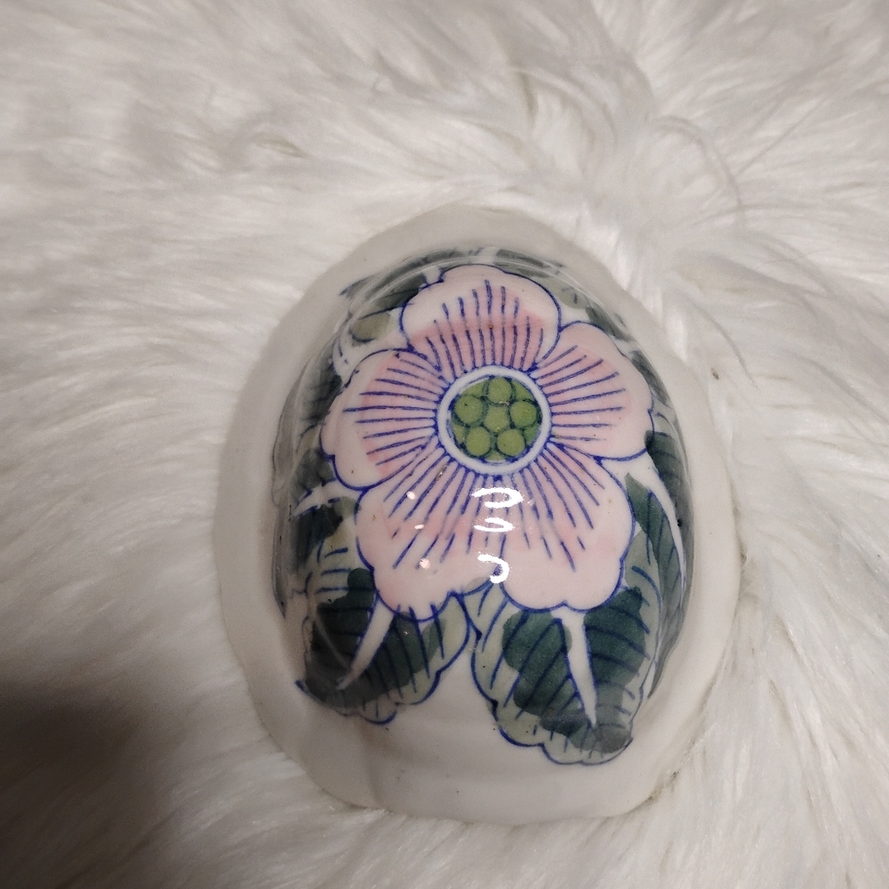 Beautiful turtle shell decor - Picture 6 of 8